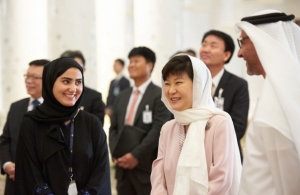 [한국교회언론회 논평]박대통령의 이란 방문기간 히잡 착용은 한국의 굴욕, 국제적 웃음거리